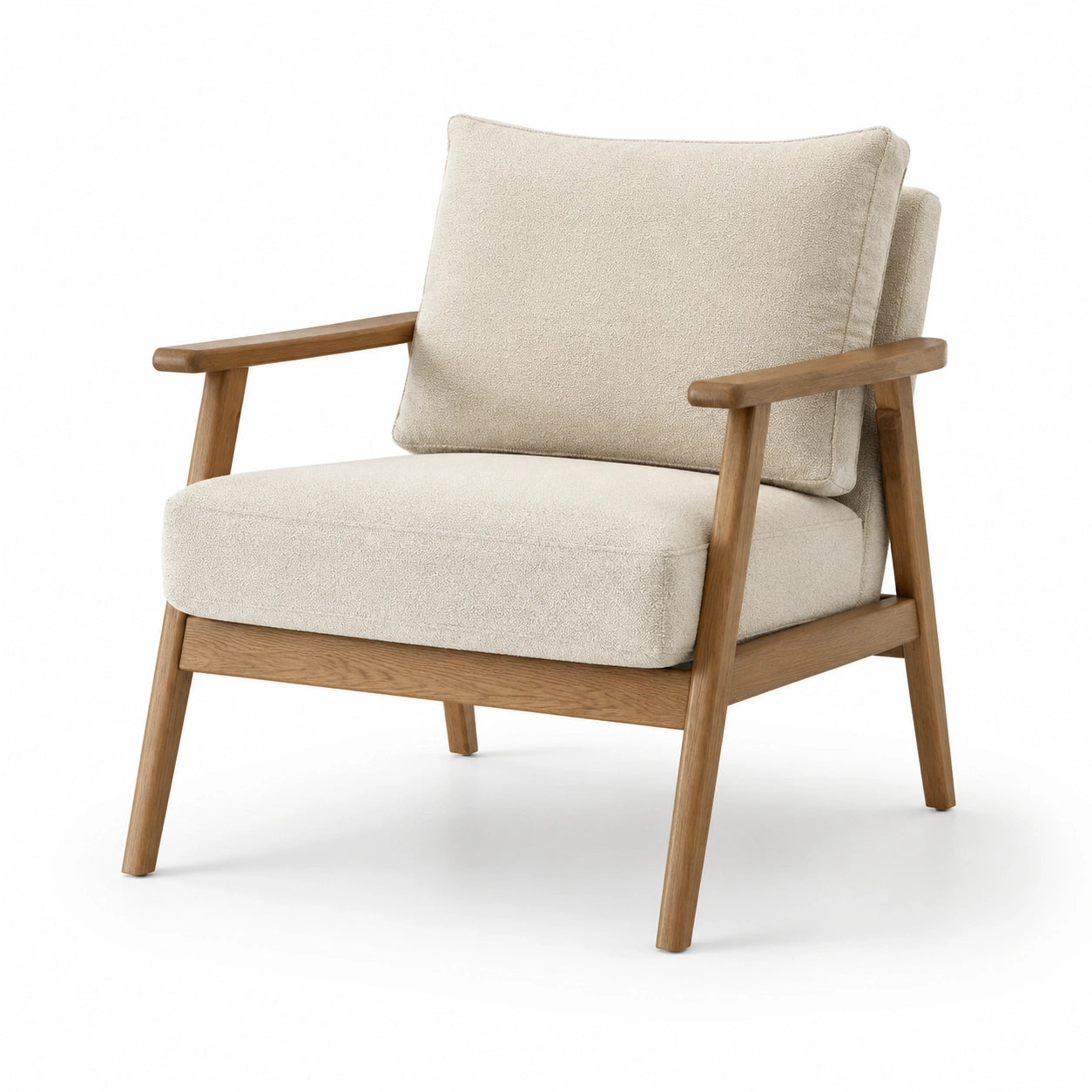 Fauteuil en chêne avec revêtement polyester beige